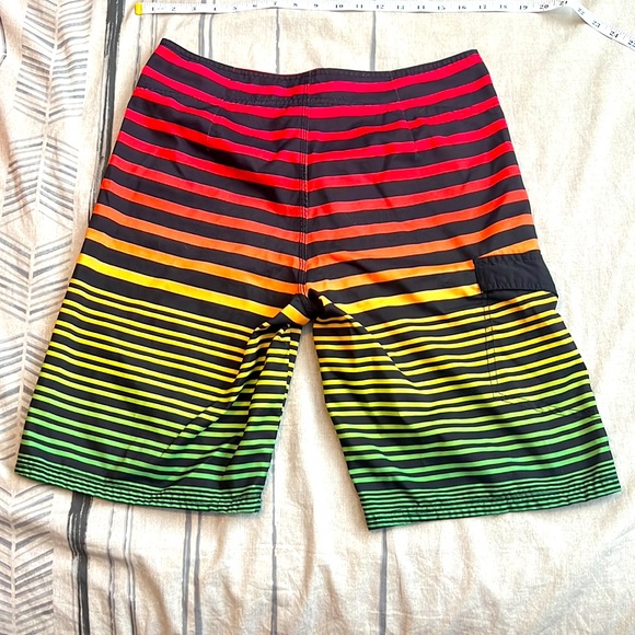 Mossimo - Picture 4 of 4